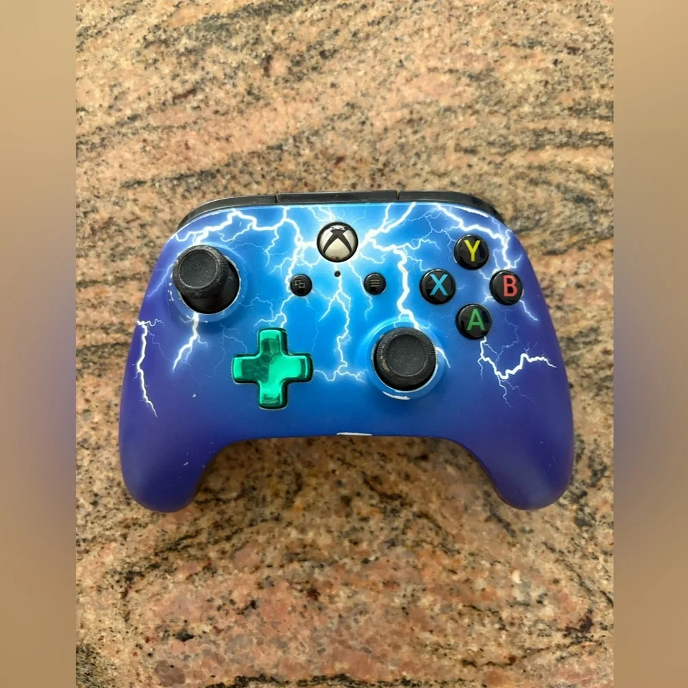 Microsoft Xbox PowerA Enhanced Wired Controller - Spider Lightning